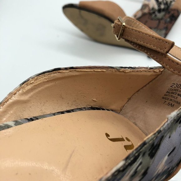 June Ambrose Wedge Sandal Suede Ankle Strap Geometric Beige Blue 7.5 - Picture 6 of 8